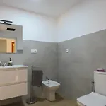 Gino House Apartamento *